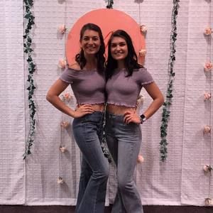 Meet your Posher, Carrie